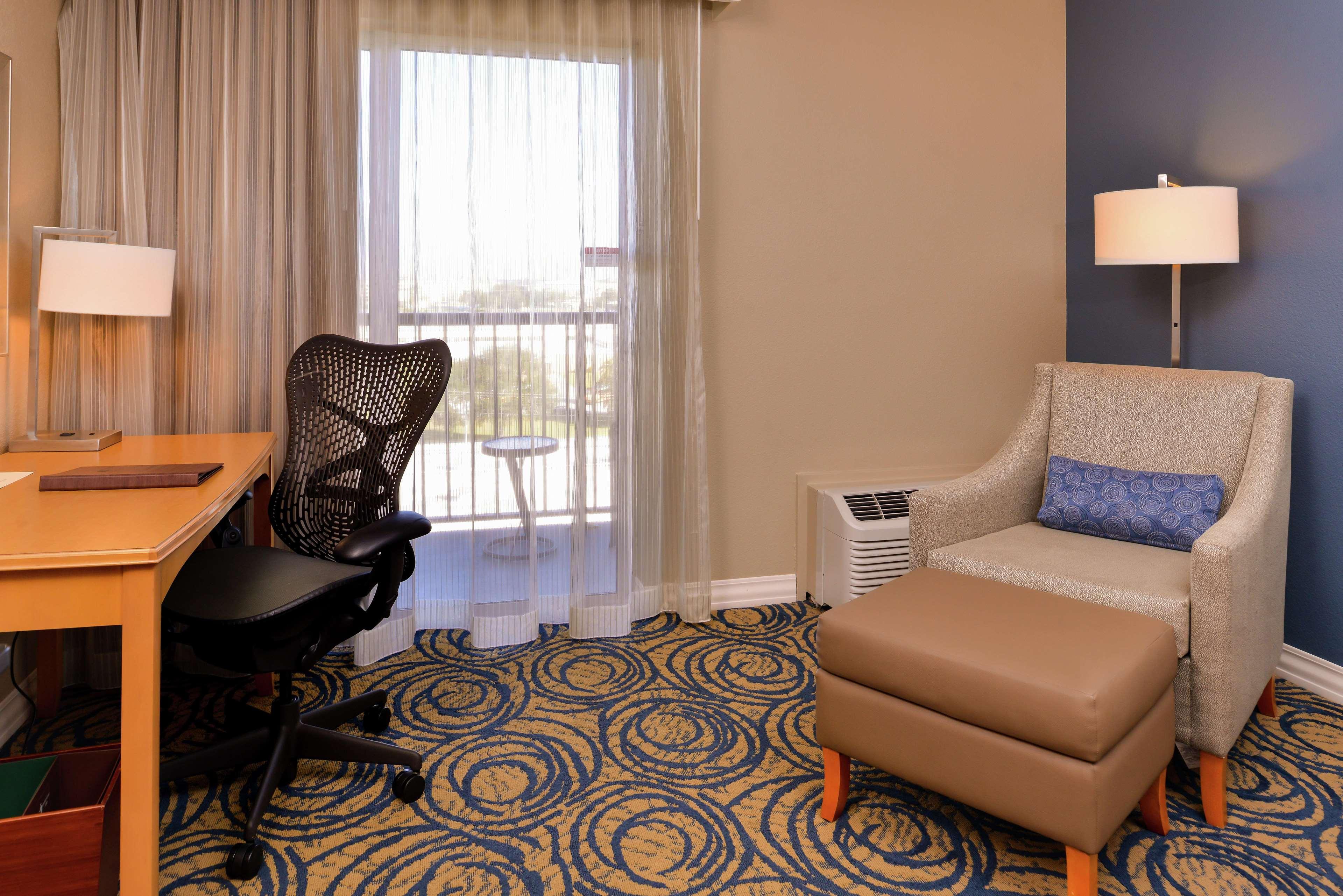 Doubletree By Hilton Hotel Tampa Airport-Westshore Экстерьер фото