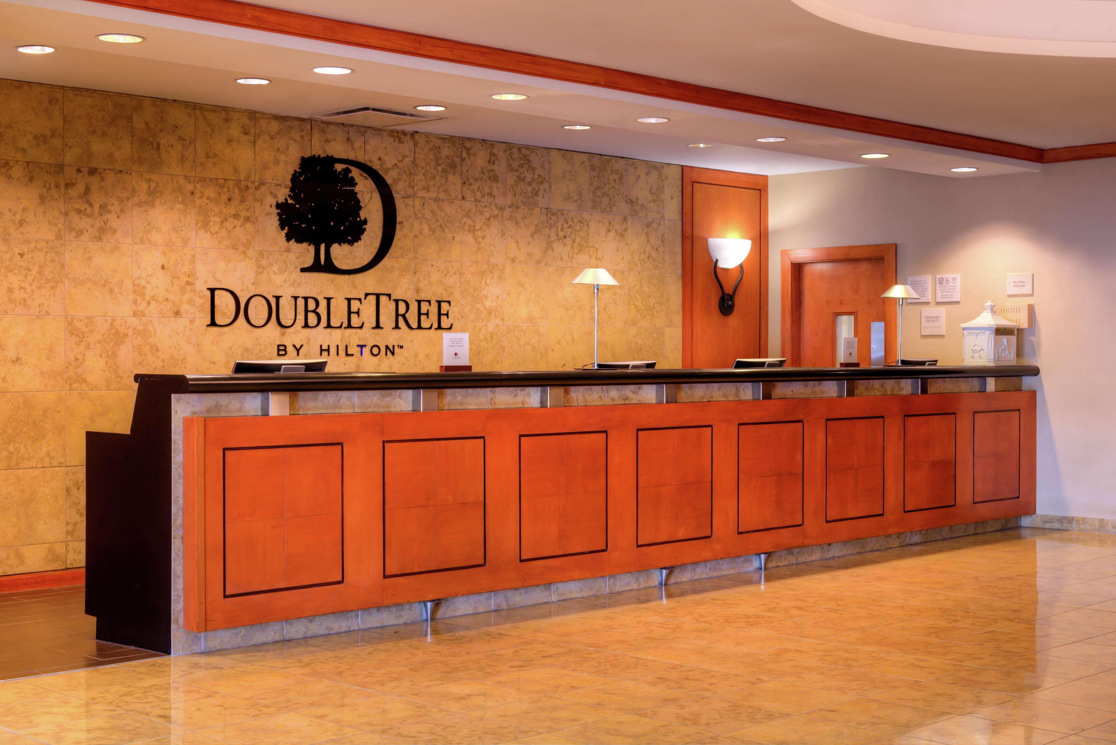 Doubletree By Hilton Hotel Tampa Airport-Westshore Экстерьер фото